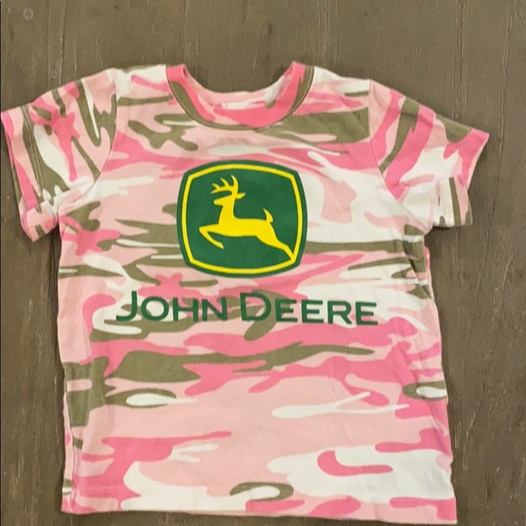 JOHN DEERE pink camo T-shirt 4T